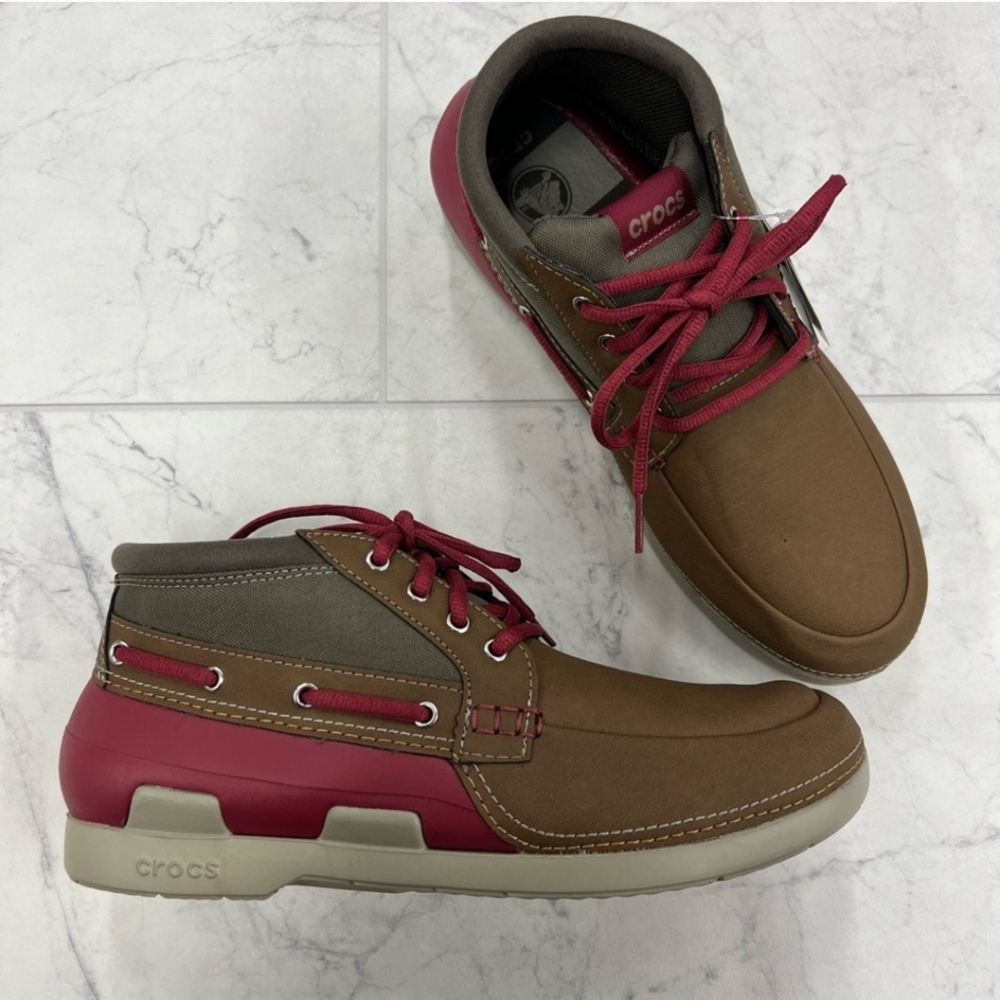 NIB MENS CROCS BOOTS